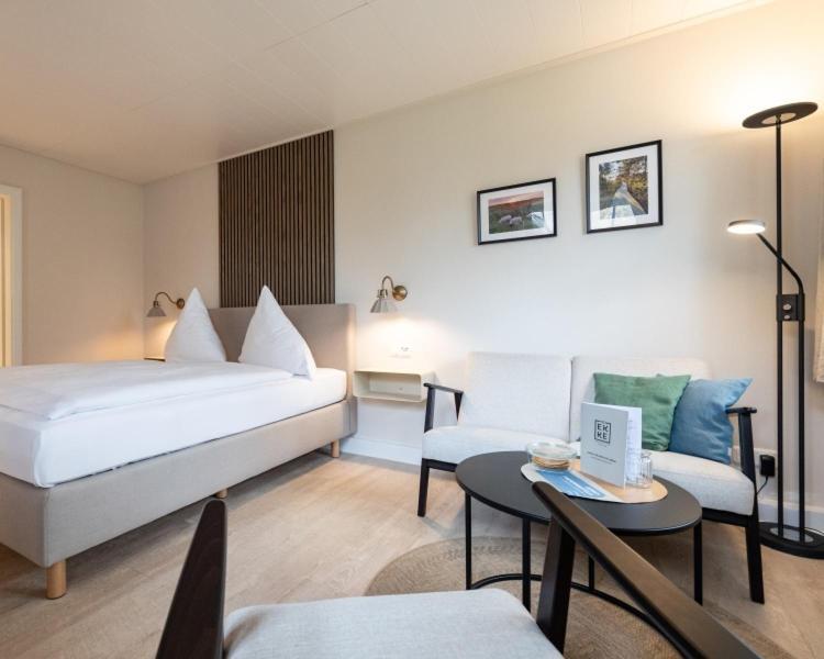 Ekke Nekkepenn Hotel Nebel